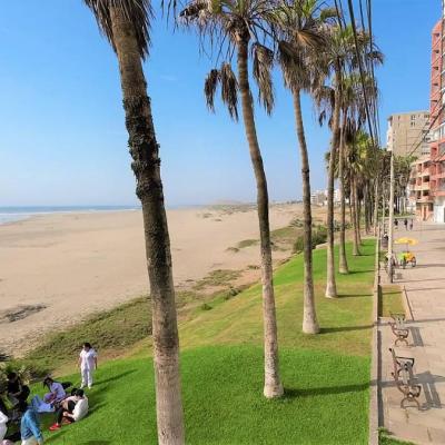 ALQUILER DE LINDA CASA DE 3 PISOS EN PIMENTEL